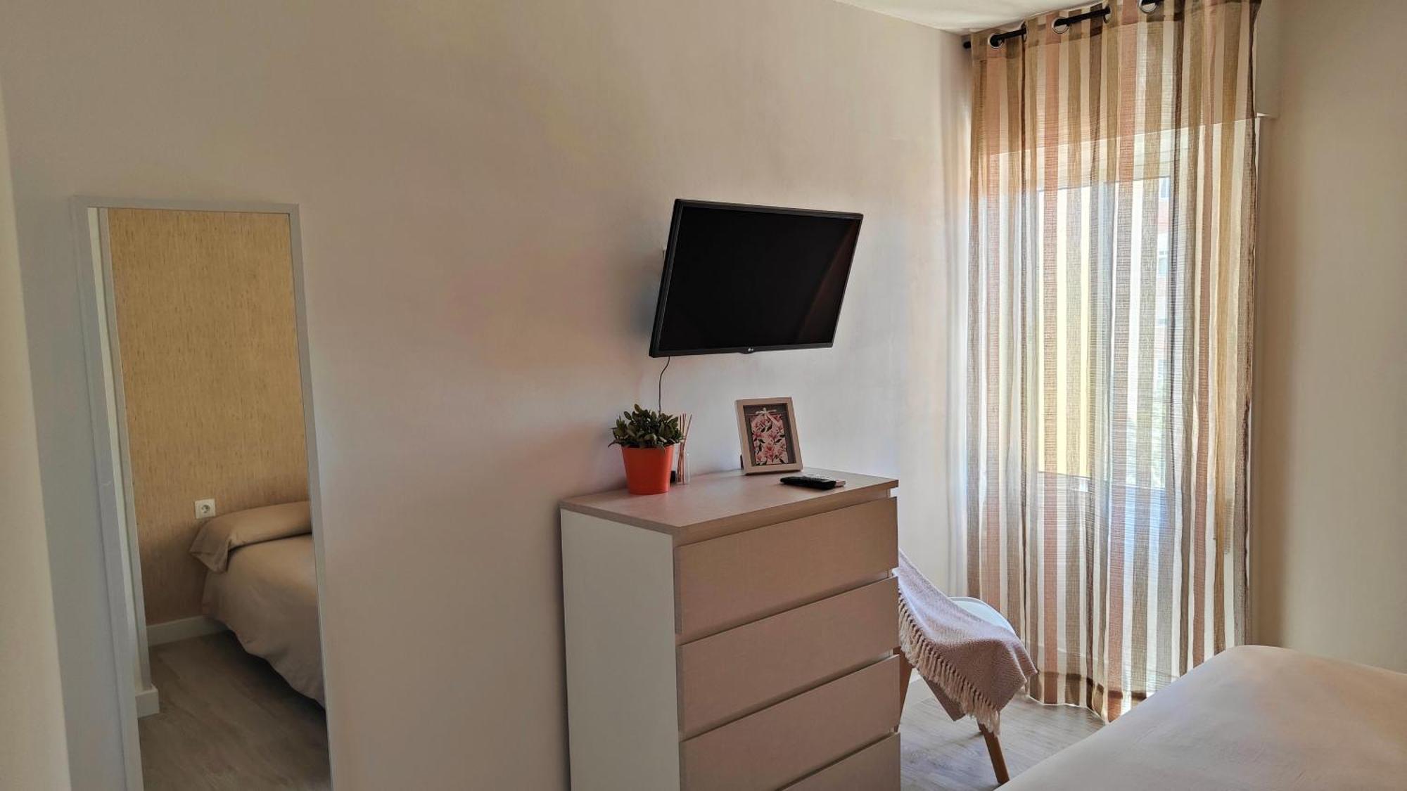 דירות בנאלמדנה Terraza De Iris מראה חיצוני תמונה